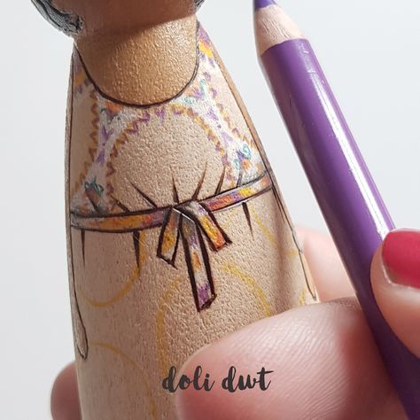 Nativity Peg Doll, Peg Doll Family, Dolly Pegs, Wooden People, Wood Peg Dolls, Peg People, Clothespin Dolls, Wooden Doll, Doll Family