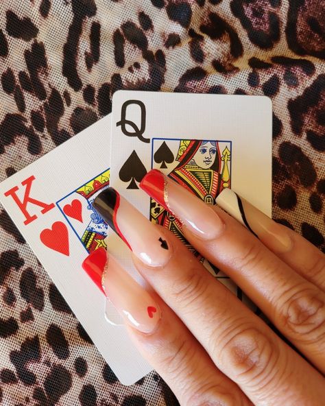 Poker Card Nail Art, Deck Of Cards Nail Design, Card Themed Nails, Casino Themed Nails, Card Deck Nails, Vegas Theme Nails, Deck Of Cards Nails, Card Nail Designs, Poker Nails Design