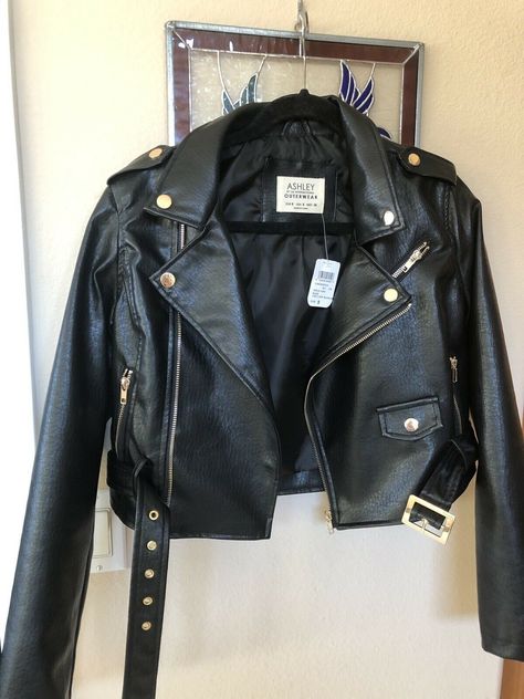 BLACK BIKER JACKET, SIZE SMALL, US 8..    SHIPPED FROM CALIFORNIA BY USPS IN LESS THAN FIVE DAYS  FAUX LEATHER    VEGAN    BRAND NEW WITH TAGS, NEVER WORN. LOOK GREAT WITH  SKINNY  JEANS  LEGGINGS OR EVEN SHORTS SOFT OUTER MATERIAL AND LINING NO ONE MESSES WITH THIS GIRL ! Lather Girl Jacket Short, Biker Girl Outfits Aesthetic, Leather Jacket For Girls, Biker Girl Outfits, Black Biker Jacket, Black Jean Jacket, Kingdom 3, Womens Biker Jacket, Fashion Top Outfits