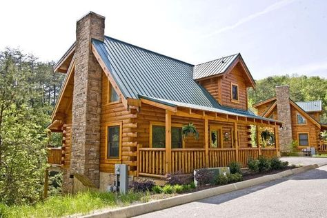 5 Reasons to Stay in Our Pigeon Forge Cabins near Dollywood Pigeon Forge Tennessee Cabins, Getaway Cabin, Pigeon Forge Vacation, Tennessee Cabins, State Park Cabins, Honeymoon Cabin, Pigeon Forge Cabin Rentals, Resort Cabins, Pigeon Forge Tennessee