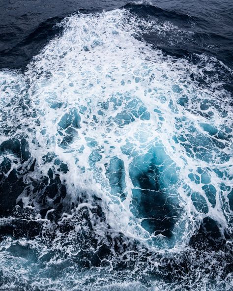 Crossing the Drake Passage - what to expect + tips to prepare! Sea Bands, Antarctica Cruise, Antarctica Travel, Drake Passage, Porthole Window, Rough Seas, Sea Sickness, Shetland Islands, Southern Ocean