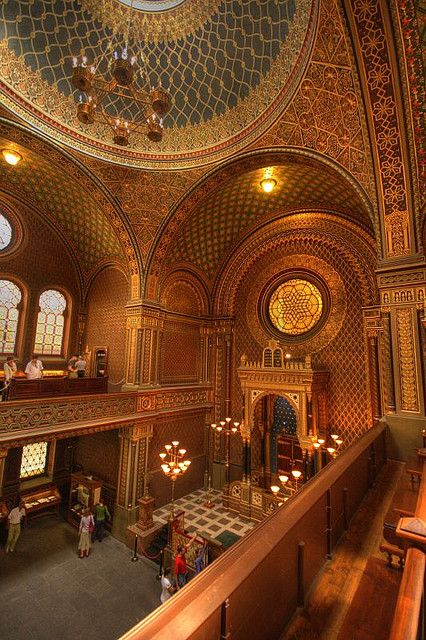 Prague Jewish Quarter, Synagogue Architecture, Jewish Synagogue, Dream Honeymoon, Jewish Museum, Jewish Culture, Religious Architecture, Romantic City, Prague Czech Republic