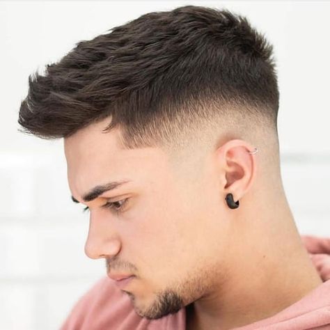 V Shaped Haircut, Mid Fade Haircut, Men Fade Haircut Short, Gents Hair Style, Men Haircut Curly Hair, Hairstyles Aesthetic, Mens Hairstyles Thick Hair, Men Hair Color, Faded Hair