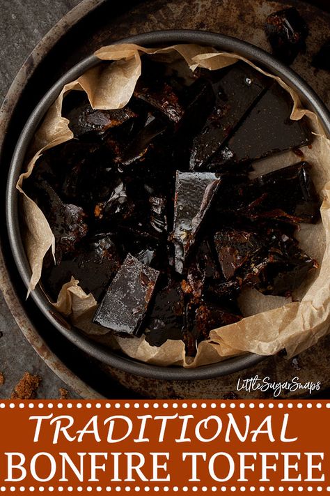 Treacle Toffee Recipe, Bonfire Toffee Recipe, Vegan Bonfire Food, Bonfire Night Desserts, Guy Fawkes Night Food, Bonfire Night Bakes, Black Treacle Recipes, Bonfire Desserts, Bonfire Recipes