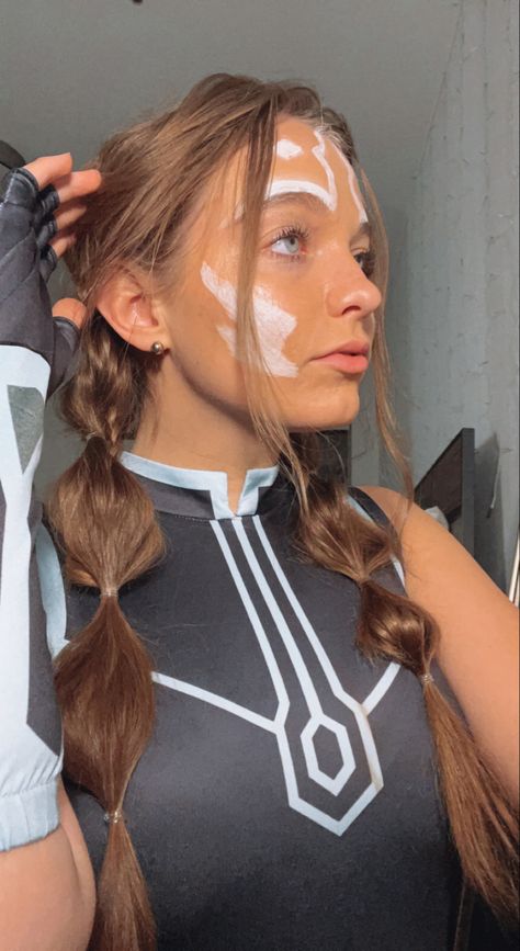 Ahsoka Clone Wars Cosplay, Asoka Tano Cosplay Diy, Ashoka Halloween Costume, Ahsoka Halloween Costume, Ashoka Tano Cosplay Diy, Asoka Costume Diy, Ashoka Tano Outfit, Diy Ahsoka Costume, Ashoka Costume Diy