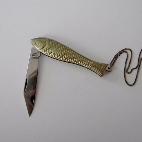 Pocket Knife Necklace, Simple Elegant Jewelry, Knife Necklace, Fish Knife, Metal Fish, Book Clothes, Bronze Metal, Dollhouse Accessories, Folding Knife