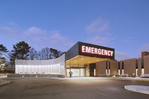 Methodist South Emergency Department | brg3s Architects; Photo: Tim Hursley | Archinect Exterior Planter, Hospital Design Architecture, Hospital Emergency, Tom Price, Hospital Architecture, Healthcare Architecture, Hospital Design, Architecture Concept Drawings, Healthcare Design