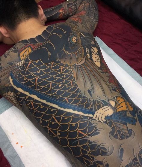 Classic Japanese Irezumi - Uigu Lee Yakuza Style Tattoo, Suit Tattoo, Japanese Back Tattoo, Japanese Tattoos For Men, Irezumi Tattoo, Yakuza Tattoo, Full Back Tattoos, Tattoo Prices, Back Tattoos For Guys