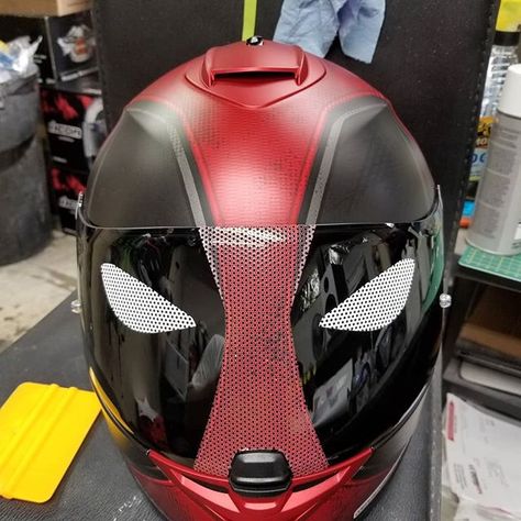 Helmet Paint, Custom Helmets, Helmet Design, Motorcycle Helmets, Custom Paint, Deadpool, Sports Car, Bike, Vinyl