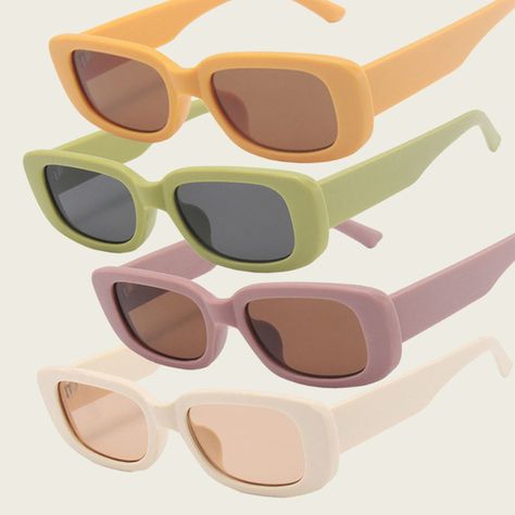 Shades Sunglasses Women, Pretty Sunglasses, Retro Sunglasses Women, Funky Glasses, Green Lens, Trendy Glasses, Cute Sunglasses, Cool Glasses, نظارات شمسية