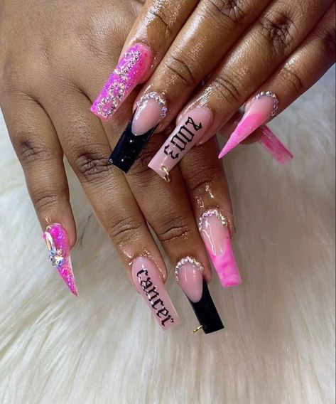 Aries Birthday Nails Short, Birthday Nail Set Ideas, Nail Set Ideas, Birthday Nail Set, 21st Birthday Nails, Sweet 16 Nails, Bright Pink Nails, Birthday Nail Designs, Birthday Nail