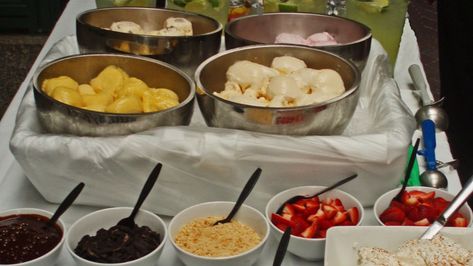 How To Keep Ice Cream Frozen At a Buffet, Party, Picnic or Wedding - Hunting Waterfalls Dry Ice Ice Cream, Ice Cream Bar Wedding Reception, Ice Cream Party Bar, Wedding Ice Cream Bar, Diy Ice Cream Bar, Homemade Ice Cream Bars, Ice Cream Buffet, Ice Cream Wedding, Ice Cream Social Party