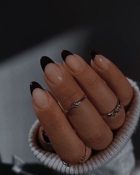 Aleksandra Ivanova, Rounded Acrylic Nails, Black Ombre Nails, Black Almond Nails, Black Gel Nails, Pointy Nails, Black Acrylic Nails, Casual Nails, French Acrylic Nails