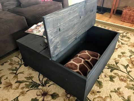 DIY Coffee Table With Storage - GoodStuffAtHome Diy Coffee Table With Storage, Diy Storage Coffee Table, Diy Ottoman Coffee Table, Diy Storage Table, Diy Closet Storage, Coffee Table Storage, Table Flip, Diy Storage Rack, Coffee Table Plans