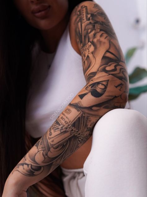 Sidenkotattoo Upper Arm Tattoos For Women Sleeve, Women’s Sleeve Tattoo Ideas, Inside Of Arm Tattoo, Chest Tattoo Drawings, Arm Sleeve Tattoos For Women, Chicano Style, Girl Arm Tattoos, Cute Hand Tattoos, Chicano Style Tattoo