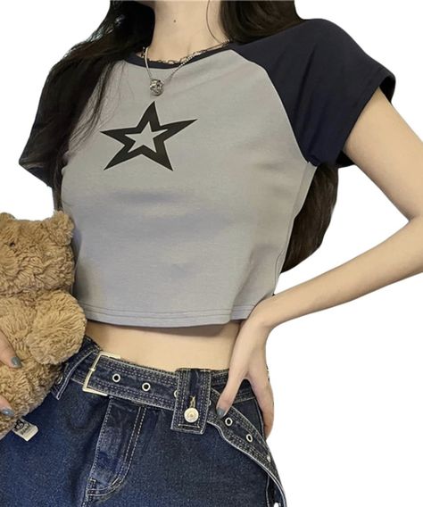 Women Teen Girls Vintage Aesthetic Tees Shirts Cute Graphic Star Print Crop Tops Y2k Fairy Grunge Trendy Clothes *This pin includes an affilate link which is eligible for commission Cropped Tee Outfit, Sweat Clothes, Crop Tops Graphic, Anime Tshirts, Crop Tops Y2k, Graphic Star, Aesthetic Tees, Kawaii Grunge, Teen Aesthetic