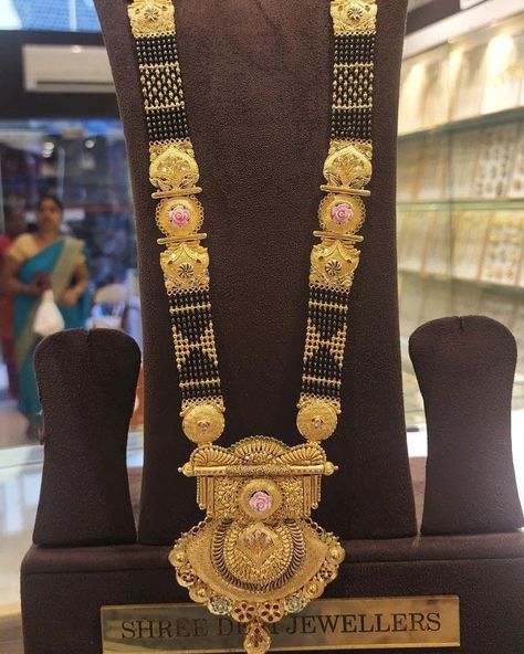 Big Mangalsutra Designs Gold Latest, Magal Sutra Design Gold Latest Long, Magal Sutra Design Gold Latest, Ganthan Design Gold Long Latest, Magal Sutra Design Gold, Big Mangalsutra Designs Gold, Ganthan Design Gold Long, Long Heavy Mangalsutra Designs Gold, Antique Mangalsutra Designs