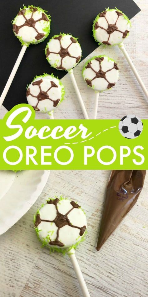 These Soccer Oreo Pops make a great team snack! These are a definite soccer mom win. #sportsmom #soccermom #teamsnacks Oreo Sports Pops, Soccer Cookies Easy, Soccer Team Treats, Soccer Party Food Snacks, Soccer Treats For Team, Soccer Cake Pops, Soccer Food, Soccer Party Food, Fifa World Cup Game