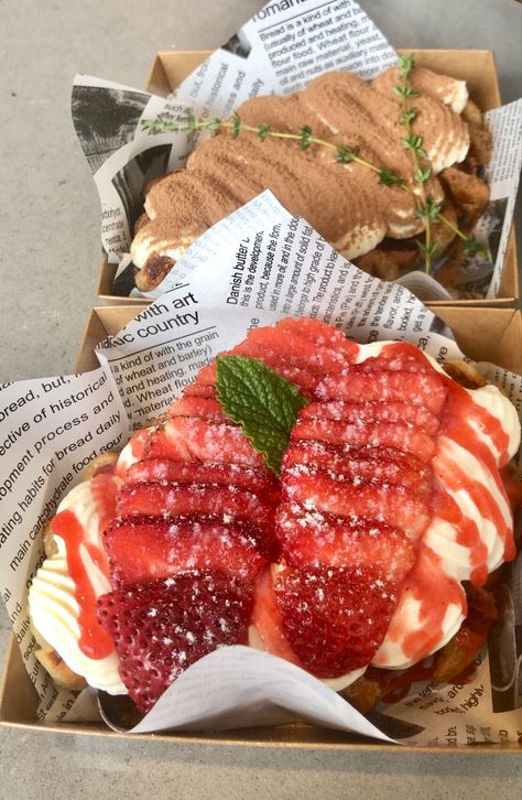 #dessert #croffle #aesthetic #torontoeats Croffle Aesthetic, Waffle Business, Strawberry Tiramisu, Tea Shop, Cafe Food, Perfect Food, Delicious Food, Baking Recipes, Waffles