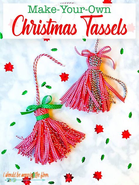 5 Thrifty Christmas Ideas to Get You in the Festive Spirit Christmas Tassels, Thrifty Christmas, Tassel Ornament, Christmas Centerpieces Diy, Gift Drawing, Diy Snowman, Diy Ornaments, Handmade Christmas Tree, Diy Tassel