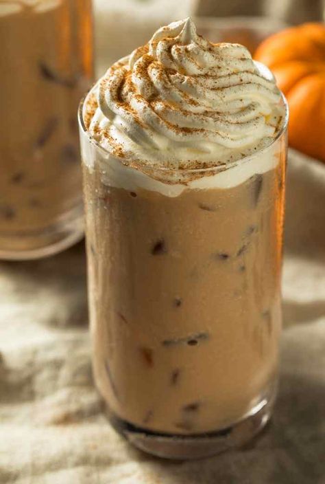 Pumpkin Latte Recipe, Iced Pumpkin Spice Latte, Iced Latte Recipe, Pumpkin Spice Latte Recipe, Pumpkin Spice Creamer, Diy Pumpkin Spice, Starbucks Pumpkin Spice Latte, Coffee Creamers, Starbucks Pumpkin Spice