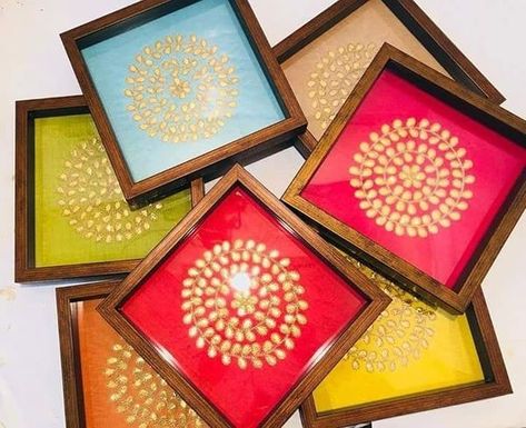 Amazing Yet Affordable Haldi Favour Ideas For Your Guests! Mehndi Favours, Return Gifts Indian, Mehendi Decor Ideas, Indian Wedding Favors, Creative Wedding Favors, Inexpensive Wedding Favors, Cheap Favors, Candy Wedding Favors, Elegant Wedding Favors