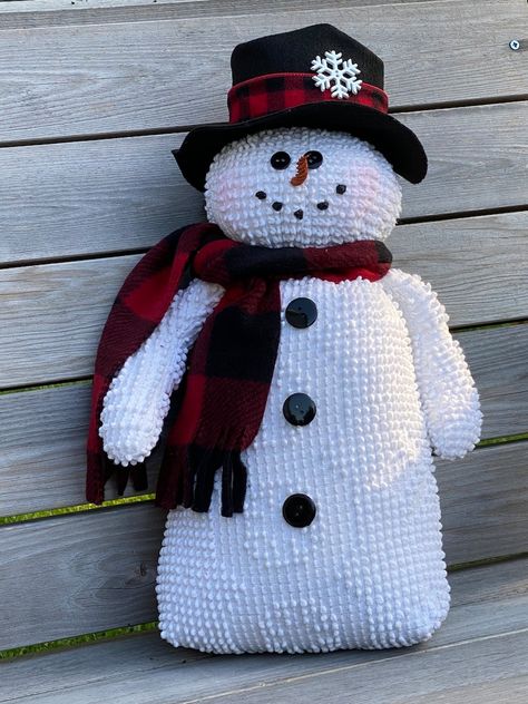 Handmade Vintage Chenille Snowman Stump Doll | Etsy Chenille Snowman, Chenille Crafts, Muncie Indiana, Book Christmas Tree, Snowman Crafts Diy, Sock Snowman, Snowman Pillow, Christmas Sewing Projects, Vintage Chenille