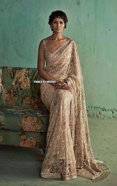 Sabyasachi Models In Saree, Sabyasachi Gown Dresses, Sabyasachi Sarees Brides, Sabyasachi Sarees Classy, Sabyasachi Bridal Saree, Glam Saree, Saree Celebrity, Sabyasachi Saree, Engagement Saree