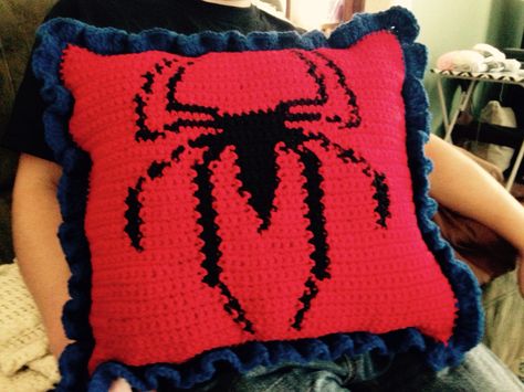 Spider-Man pillow Spiderman Pillow Crochet, Crochet Spider Man Pillow, Spider Man Crochet For Car, Spider Man Crochet Blanket, Spiderman Pillow, Spiderman Heart, Spider Man Crochet, Crochet Spiderman, Spiderman Crochet