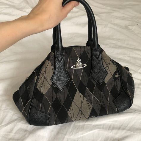 Vivienne Westwood Bags, Ethno Style, Dr Shoes, Dream Bags, Fancy Bags, Pretty Bags, Mode Inspo, Cute Bags, Mode Inspiration