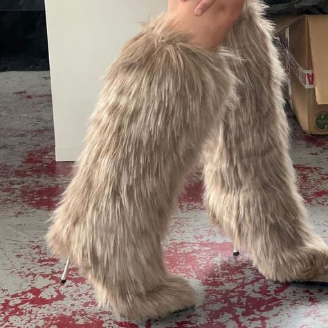 Fur Heels Outfit, Knee High Fur Boots, School Moodboard, Fashion Inspo Instagram, Asos Boots, Fur Heels, Heels Outfits, Gogo Boots, Fashion Aesthetics