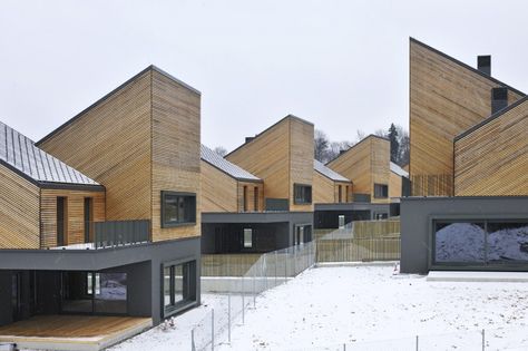 Townhouse Exterior, Wooden Facade, Facade Cladding, Social Housing, Row House, House Roof, Architecture Exterior, Affordable Housing, Terrace House