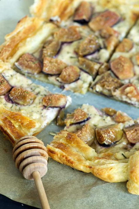 Goat Cheese and Fig Tart is a quick and simple tart you can make in 10 minutes.  Appetizer or dessert, either way you choose, you'll love the combination of goat cheese and figs. #butterandbaggage.com #figtart #appetizer #goatcheese #desserttart Fig Appetizer, Honey Puffs, Fig Tart, Cheese Puff Pastry, Cheese Pastry, Tart Dessert, Vegetarian Cheese, Puff Pastry, Goat Cheese