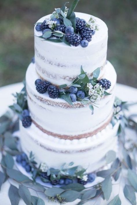 Dusty Blue Winter Wedding, Wedding Pie, Blue Winter Wedding, Winter Wedding Cake, Wedding Cakes Blue, Wedding Dessert, Cake Lace, Simple Wedding Cake