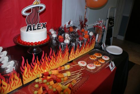 Miami Heat party table by Gwendolyn Calderon with MiaBellaCreationz Miami Heat Party, Heat Basketball, Basketball Party, Cake Decorating Designs, Posh Party, Boy Birthday Parties, Miami Heat, Custom Party, Party Table