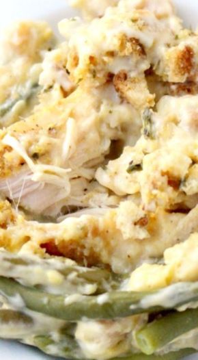 Crockpot Chicken Stuffing, Creamy Crockpot Chicken, Chicken Stuffing, Slow Cooker Creamy Chicken, Chicken Green Beans, Keto Lasagna, Wrapped Chicken, Family Fresh Meals, Crockpot Dishes