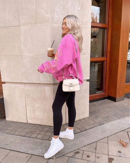 Girly Series, Active Wear Outfits Winter, Pink Hoodie Outfit, Bre Sheppard, High Top Converse Outfits, Fall Fits, My Coffee, Athleisure Outfits, Outfits Winter