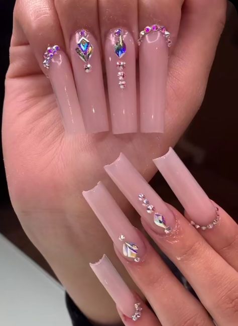 Nude With Rhinestone Nails, Nails Ideas With Diamonds, Gem Nails Acrylic, Baddie Nails Instagram Long, Nail Inspo Rhinestones, Nails Rhinestones Design, Nails Gems Rhinestones, Nude Nails With Rhinestones, Plain Acrylic Nails