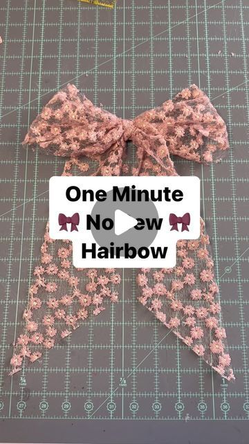 Chelsea on Instagram: "Let’s make a hairbow in under a minute without sewing a single stitch! 😍😍😍  #hairbowtutorial #hairbow #nosewproject #sewingtutorial #hairtutorial #hairbowdiy #hairhack #dressbow #hairstyle" How To Hair Bows With Ribbon, Diy Hair Bow Barrettes, No Sew Sailor Bow Diy, Make A Hair Bow With Ribbon, How To Make A Hair Bow Out Of Ribbon, Hair Bow Out Of Ribbon, How To Sew Hair Accessories, Homecoming Bows For Hair, Floppy Bows Diy