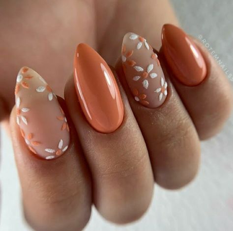 Talavera Inspired Nails, Terracotta Nails Designs Wedding, Boho Flower Nails, Fall Nail Inspo Almond Short, Paprika Nails, White And Orange Nail Designs, Terracota Nails Ideas, Fall 2024 Nail Designs, Terracotta Nails Designs