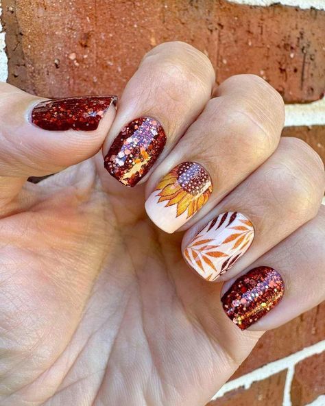 🍁Launching Friday: Forever Fall🍁 Harvest cheerful moments with these cozy Thanksgiving nail looks launching Friday, October 11 at 11:30 AM ET! Introducing warm autumnal nails to celebrate Thanksgiving and revel in the magic of the fall season. 🍂✨ Fall in love with our newest shades! 🍁 ✨ Spiced Autumn – a deep orange chunky glitter that brings warmth to your fingertips. 🍯 Caramel Maple – a honey gold shimmer adorned with maple leaf patterns. 🍎 Spiced Cider – a transparent glitter dip tha... Colorstreet Happy Harvest, Color Street Thanksgiving Combos, Happy Harvest Color Street, Autumnal Nails, Color Street Fall, Leaf Nails, Cozy Thanksgiving, Thanksgiving Nail, Happy Harvest