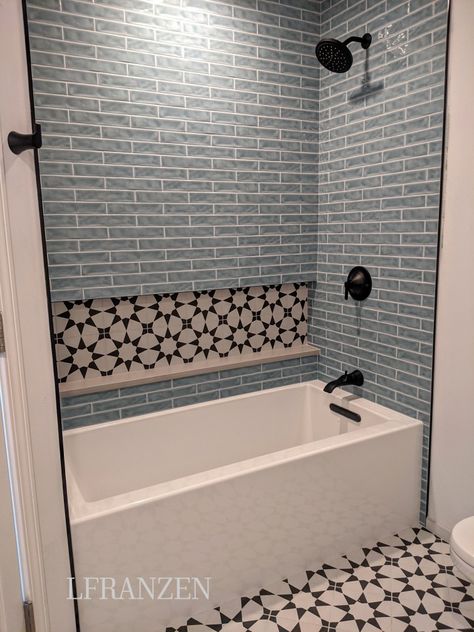 Tiny House Tub Shower Combo, Bathroom Tile With Tub Ideas, Tub With Tiled Walls, Rub Shower Combo, Redo Shower Tub Combo, Guest Bathroom With Tub Ideas, Shower Tile Bathtub, Shower And Tub Tile Ideas, Decorative Shower Tile Ideas