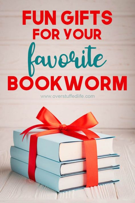 Do you have a bookworm in your life? All readers are sure to love these fun and quirky gifts all about books! Readers Gift Basket Ideas, Readers Gift Basket, Reading Gift Basket, Book Lovers Gift Basket, Book Gift Basket, Book Related Gifts, All About Books, Book Reader Gifts, Literature Gifts