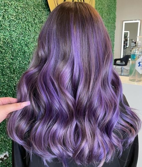 Brown Hair with Purple Highlights Dark Purple Highlights, Purple Highlights Brown Hair, Brown Hair Highlights, Lilac Highlights, Purple Brown Hair, Lavender Highlights, Purple Hair Highlights, Lavender Hair Colors, Purple Balayage