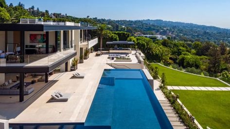 Bel Air Road, Bel Air Mansion, Millionaire Homes, Exterior Houses, Stone Exterior, Master Retreat, Home Luxury, Expensive Houses, Mediterranean Style