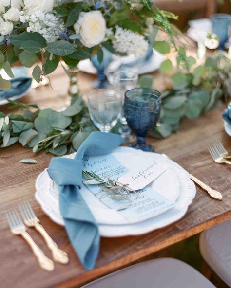 The Prettiest Place Settings from Real Celebrations | Martha Stewart Weddings –These matching plates and chargers were colored a soft, hazy blue. Soft Blue Wedding, Wedding Table Place Settings, Blue Wedding Inspiration, Wedding Image, Wedding Place Settings, Dusty Blue Weddings, Martha Stewart Weddings, Wedding Table Settings, Wedding Tablescapes