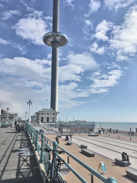 Brighton Beach Uk, Brighton Aesthetic, Things To Do In Brighton, Brighton London, Brighton City, London Beach, Day Trip From London, London Victoria, Brighton Pier