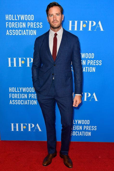 Arnie Hammer in blue suit, red knit tie, and striped dress shirt. Yes! Blue Suit Red Tie, Suit Red Tie, Arnie Hammer, Famous Guys, Blue Suits, Armie Hammer, Famous Dress, Best Dressed Man, Evolution Of Fashion