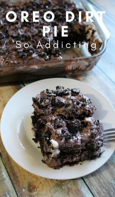 Oreo Dirt Pie is the most addicting thing in the world. Don't Believe me? Give it a try. This pie will leave you wanting more so make 2 just in case. #oreo #pie #chocolate #dessert #frugalnavywife | Dessert Recipes | Oreo Recipes | Pie Recipes | Chocolate Recipes Oreo Dirt Pie, Dirt Pie, Macaron Dessert, Oreo Dirt, Oreo Desserts, Oreo Pie, Smores Dessert, Dessert Snacks, Diy Dessert