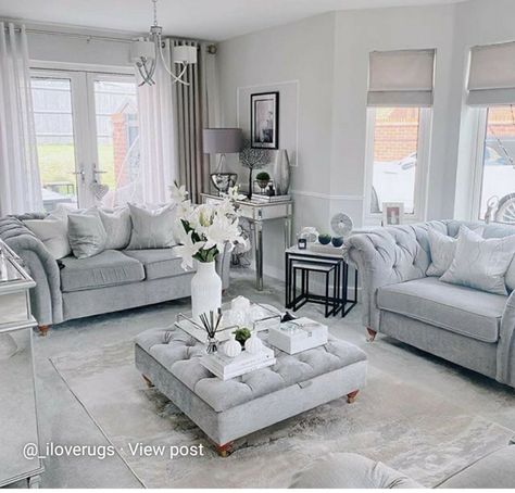 Sofa Chesterfield, Zen Home Decor, Glam Living, Living Room Decor Gray, Luxury Bedroom, White Living, Living Room Decor Cozy, White Living Room, Luxury Homes Interior